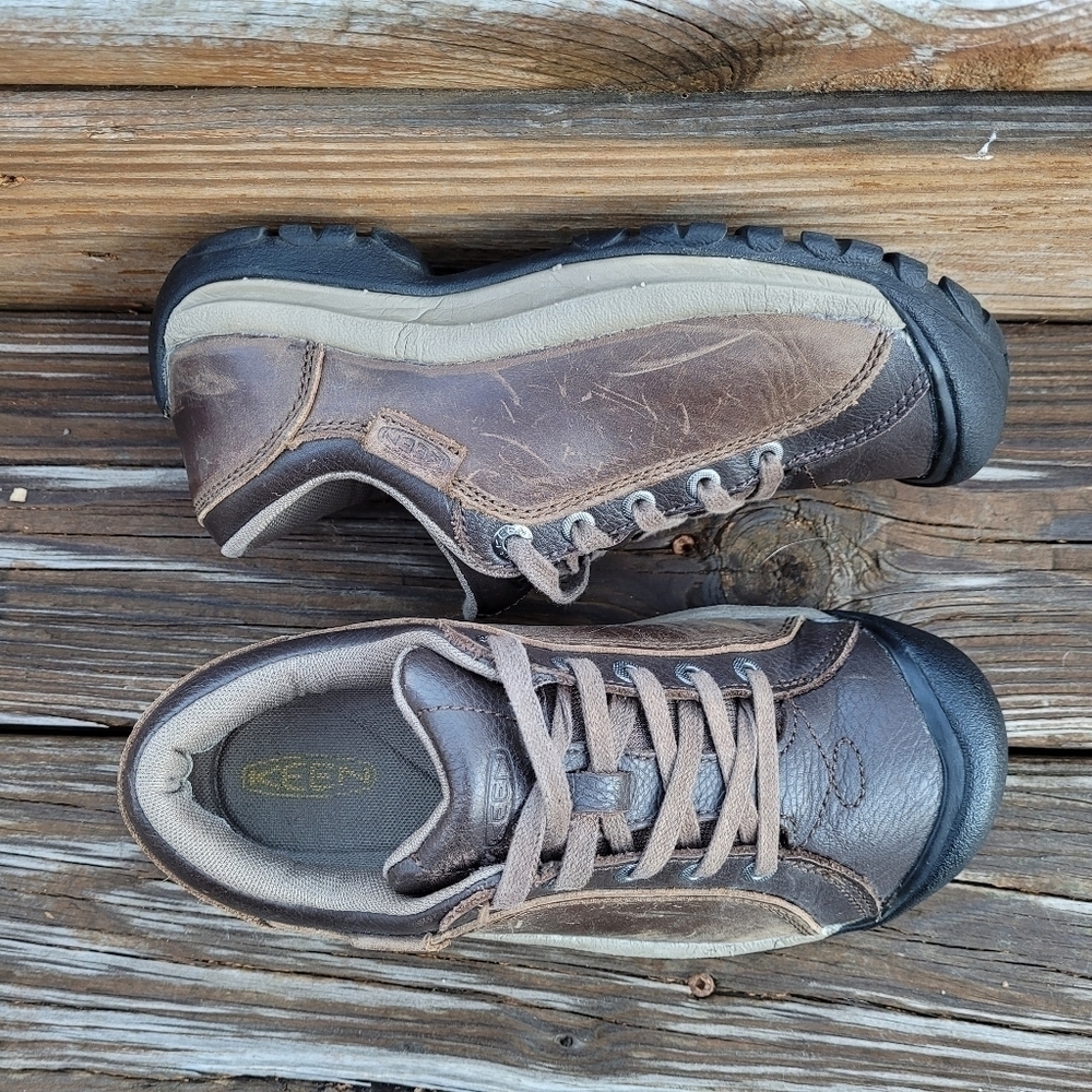 Keen Briggs Leather Hiking Shoes - Picture 3 of 8